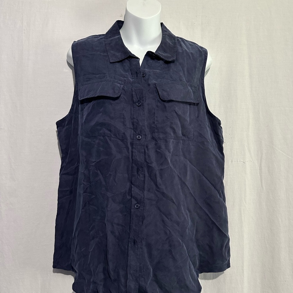 Romeo & Juliet Couture Blue Sleeveless Top | Large